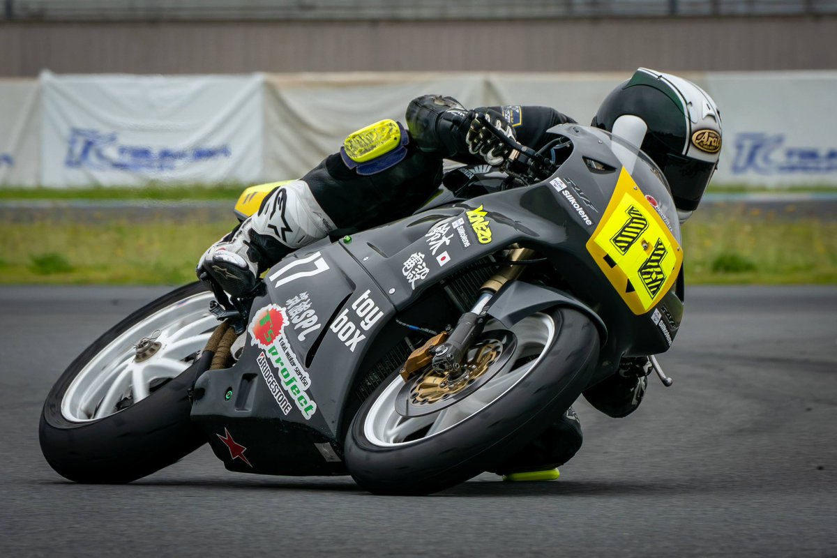 helloMac1856's tweet photo. リン酸鉄リチウムイオン/鉛バッテリー兼用充電器　バイク用　CC05　車両側ケーブル付きを購入しました！ https://t.co/anG5faklFO #BASEec @ABRMcompanyより

先日購入したPower One stopのリチウムイオンバッテリー用に専用充電器を走行会クーポン使用でABRMネットショップで購入させて頂きました🙆 https://t.co/fhLrJ6c9j1