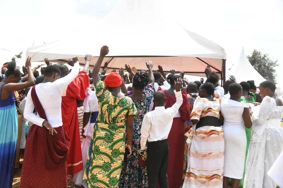 millybabalanda's tweet photo. This morning, I joined the Bishop of the Busoga Diocese, Prof. Dr Grace Lubaale, and the leaders of Jinja District to officiate the inauguration ceremony of St. Phillip's Church of Uganda, Kyabirwa, Jinja District. 

I conveyed warm greetings from H.E. President Yoweri Kaguta Museveni, the first lady, Mama Janet Kataha Museveni and the entire office of the President. 

I reminded the congregation that H.E. President Yoweri Kaguta Museveni @KagutaMuseveni has positioned religious institutions as key partners in national development, unity, and moral guidance and urged them to embrace government wealth creation programmes to fight poverty in our country. This will enable the servants of God to contribute to the development of the religious institutions and trasform our communities. 

For God and my country.
