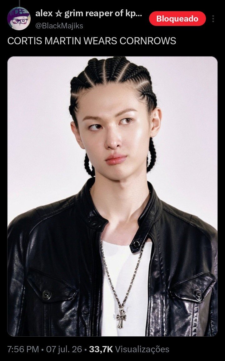 cortisnoopyy's tweet photo. this is getting absolutely ridiculous... changing redred lyrics on google, making up a fake ss, spreading misinfo and using ai to edit the members pics??? it's weird how yall want these boys to be racist so bad you gotta do all of this instead of calling out ACTUAL racist idols https://t.co/heh68PZhBO
