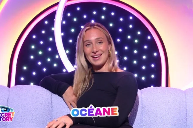 chanelleghennam's tweet photo. Océane est la joueuse de la saison à l'heure actuelle. Elle cache hyper bien son secret avec Arthur et se fait buzzer de partout, elle manipule et trahit tout le monde y compris le Yatch pour protéger son mec, elle trouve l'identité de Lou maîtresse des avatars. #secretstory https://t.co/jvdH2Gn4mQ