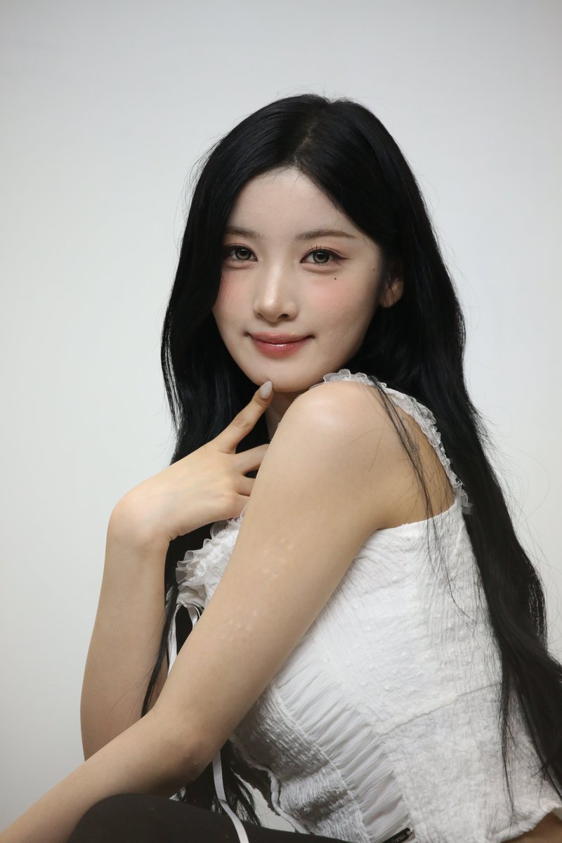 deadknightvic's tweet photo. 250802 Purple kiss fansign
Yuki

#퍼플키스 #PURPLEKISS #유키 #YUKI https://t.co/zp1Dt5dejj