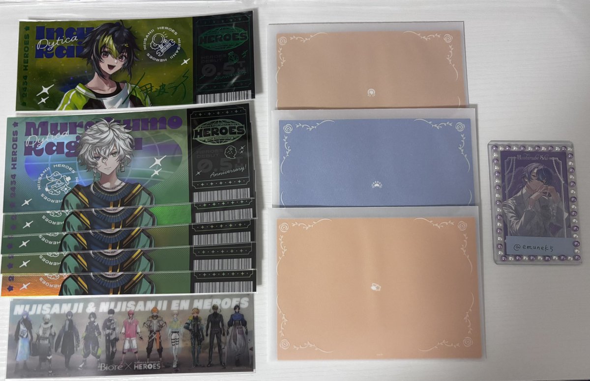 emunek5's tweet photo. @xxx
【交換】にじさんじ Dytica  HEROES Speciale サンリオ にじネイル HappyPack ランダムキラキラカード ノスタルジア 周年 チェキ ホロチケ 特典

【譲】：画像1〜3
【求】：画像4

✧郵送のみ、纏めての方優先
✧お声掛けの際は検索避けをお願い致します

検索からでもお気軽にお声掛けください。 https://t.co/f5tY4Sjzae