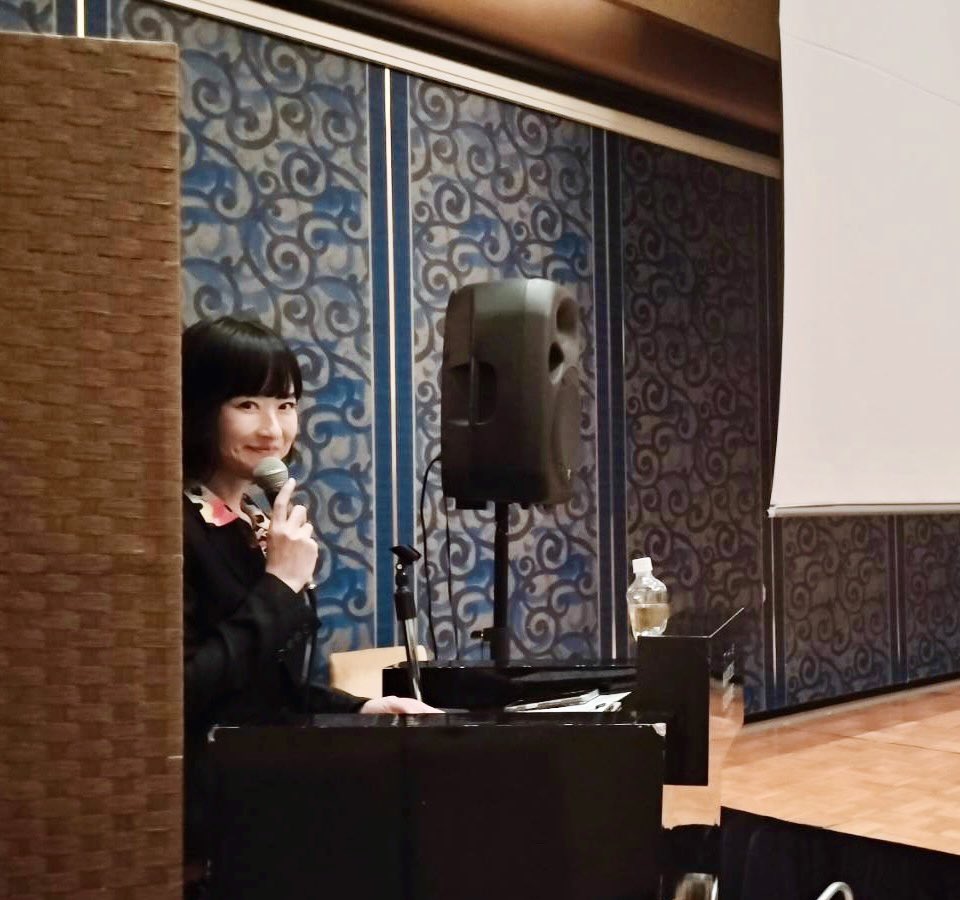 私なんかで良いのだろうかというような お式で司会をさせていただき