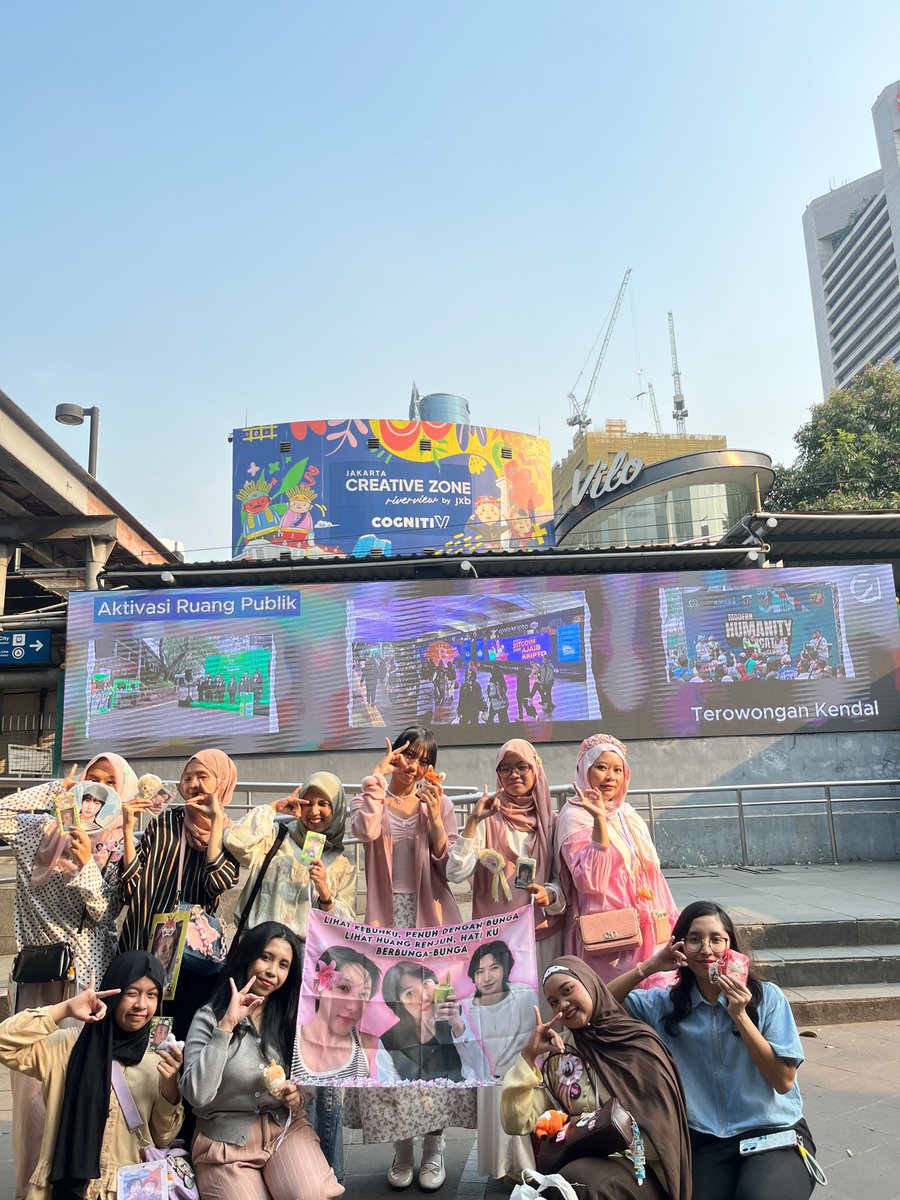 RENLE55's tweet photo. hihi seru banget hari inii! @wanderingHRJ #EchoesBetweenUs https://t.co/P8cD3oXvut