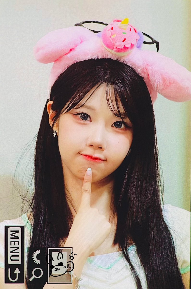 rosy_cw's tweet photo. 260711 프리뷰

#CLASSy #클라씨 
#YOONCHAEWON #윤채원 https://t.co/wCLqzw0ylB