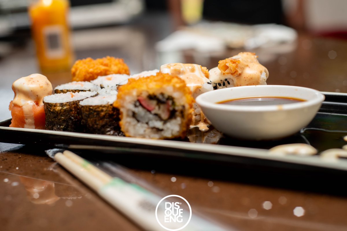 DISOUFENG_PUB's tweet photo. Weekends call for the best sushi in town. 🍣🔥 If you’ve tried our sushi, rate it with an emoji below. If you haven’t… today’s the day. 😉

#lasofasushi #lasofa #echelonsaturdays https://t.co/wq85Fx9u1Q