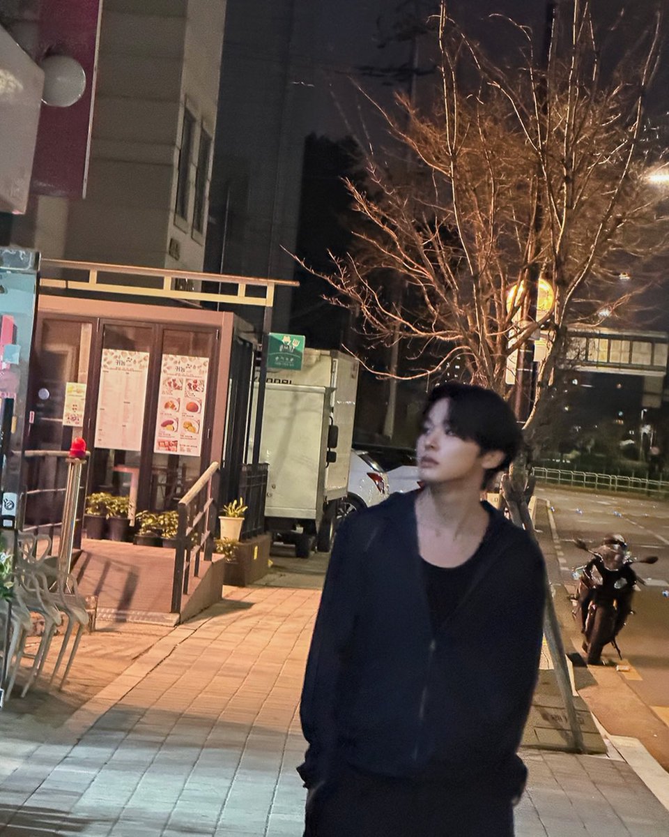 milkuri0628's tweet photo. 진짜너무한거아니냐 https://t.co/FF9S2yUqIH