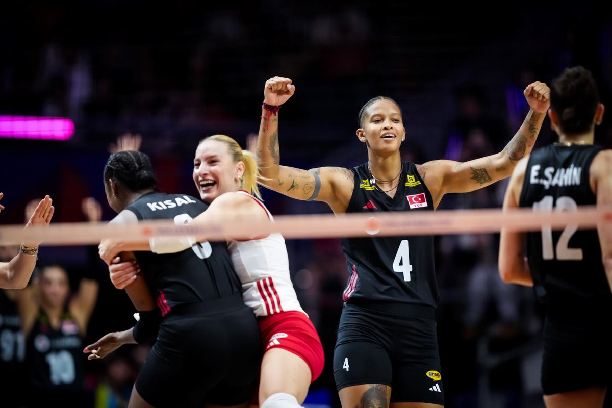 FBvoleybol's tweet photo. 😌🧿 https://t.co/xthExsyISe