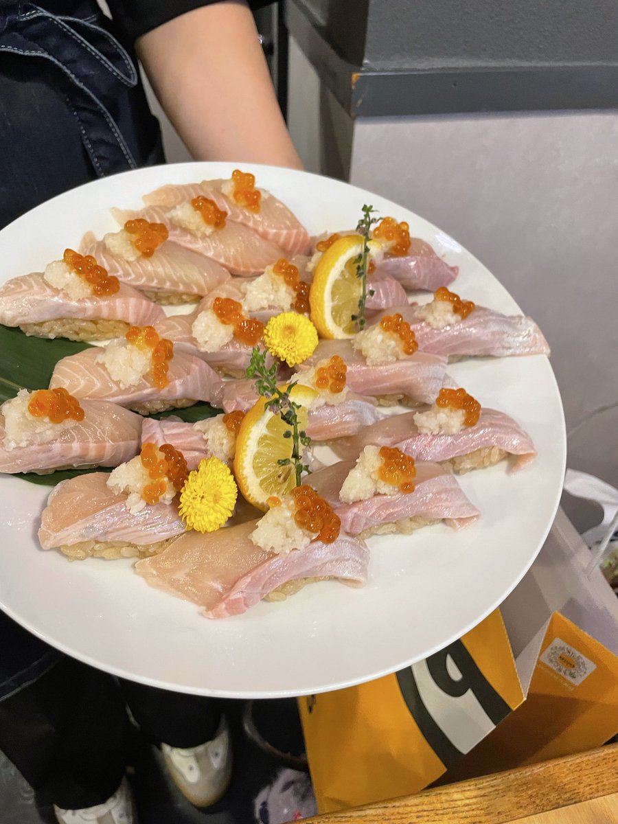 MikSc211751's tweet photo. サカナス🐟
お食事もお酒も超美味しい🥃✨
ご馳走様でした！ https://t.co/CnsFgFFHGa