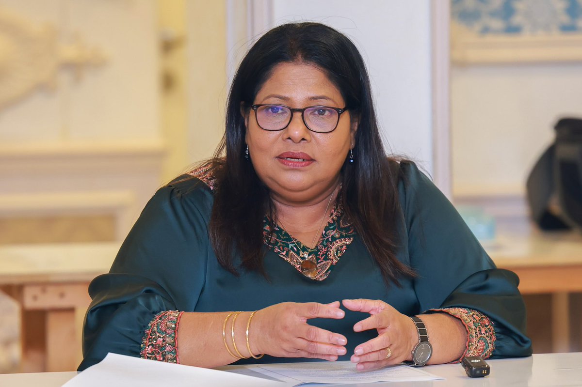 MoHmv's tweet photo. Minister of Health, Family and Welfare @GeelaAli, together with the CEO of @igmh and the Director General of @ZakatHouseMv, met with the families of thalassaemics who will be travelling abroad for bone marrow transplantation. The Minister reaffirmed the Government’s commitment to supporting thalassaemics and their families throughout their treatment journey, in line with President Dr. Mohamed Muizzu’s priority of expanding access to specialized, life-saving healthcare for all Maldivians.