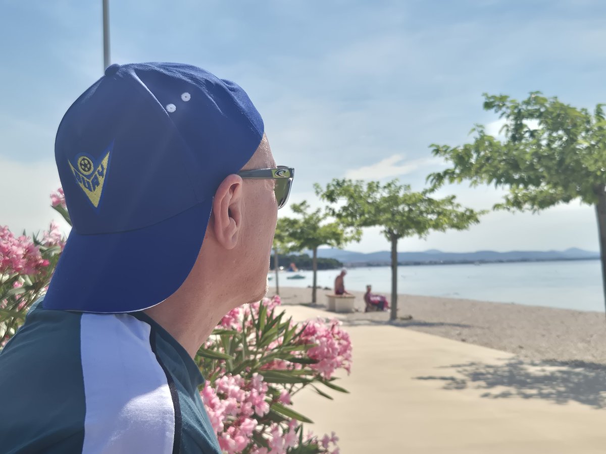 valjoy1's tweet photo. @Shakerite66 Vodice Croatia 🇭🇷 🇭🇷😎🌞❤️💙 https://t.co/YU3AxZAIkW