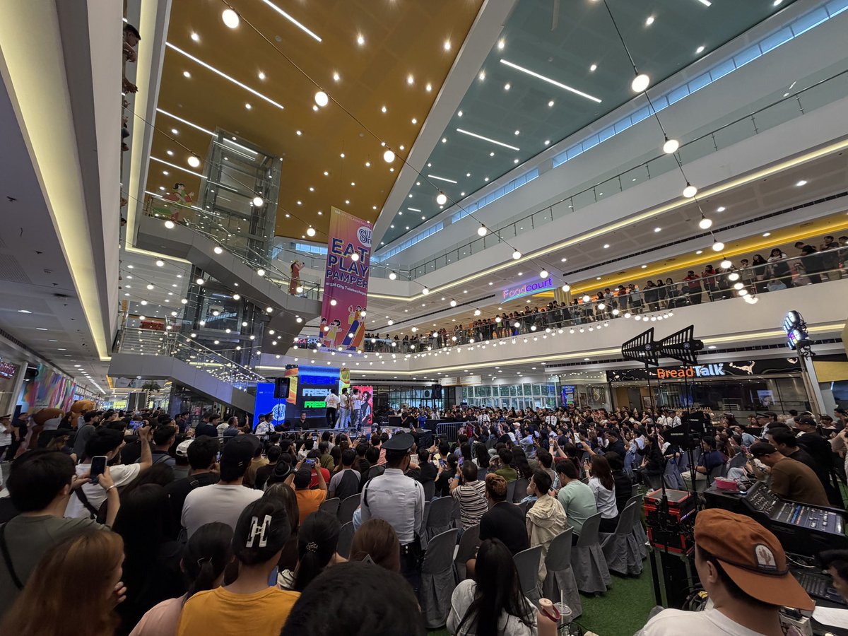 smsupermalls's tweet photo. The BGYO On Demand Mall Tour has officially begun!

BGYO and ACEs kicked things off to the max at SM City Telabastagan, making the first stop one to remember.

See you on the next stops at your most-loved SM Malls!

#SMFandom #GalaToTheMax #BGYO_OnDemandEP https://t.co/31N22ctPLq