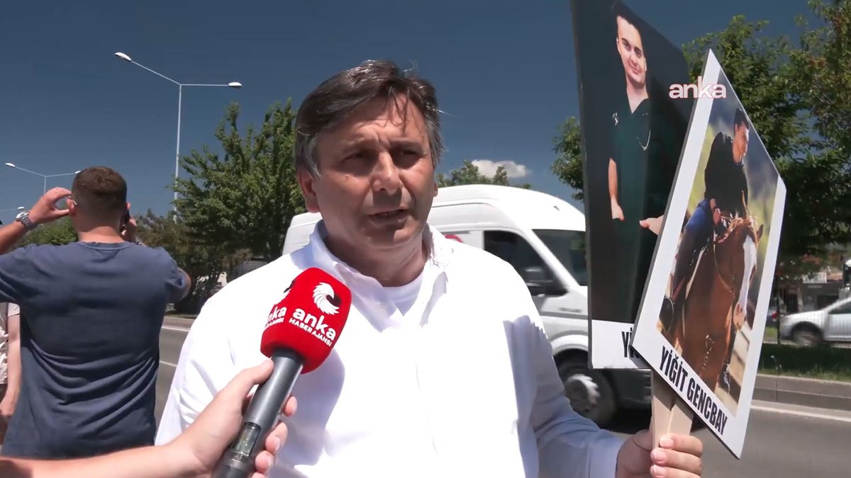 BirGun_Gazetesi's tweet photo. Bolu'dan Ankara'ya 78 can için 'adalet yürüyüşü' başlatıldı

Yangın faciasında oğlunu kaybeden Danıştay 9. Daire Başkanı Gençbay: Başsavcılığın bilirkişi raporunda açıkça birinci derecede sorumlu görülen Turizm Bakanlığı ve Çalışma Bakanlığı kamu görevlilerinin yargılanmasında aynı hassasiyeti göremiyoruz

https://t.co/BnY61xqTsu