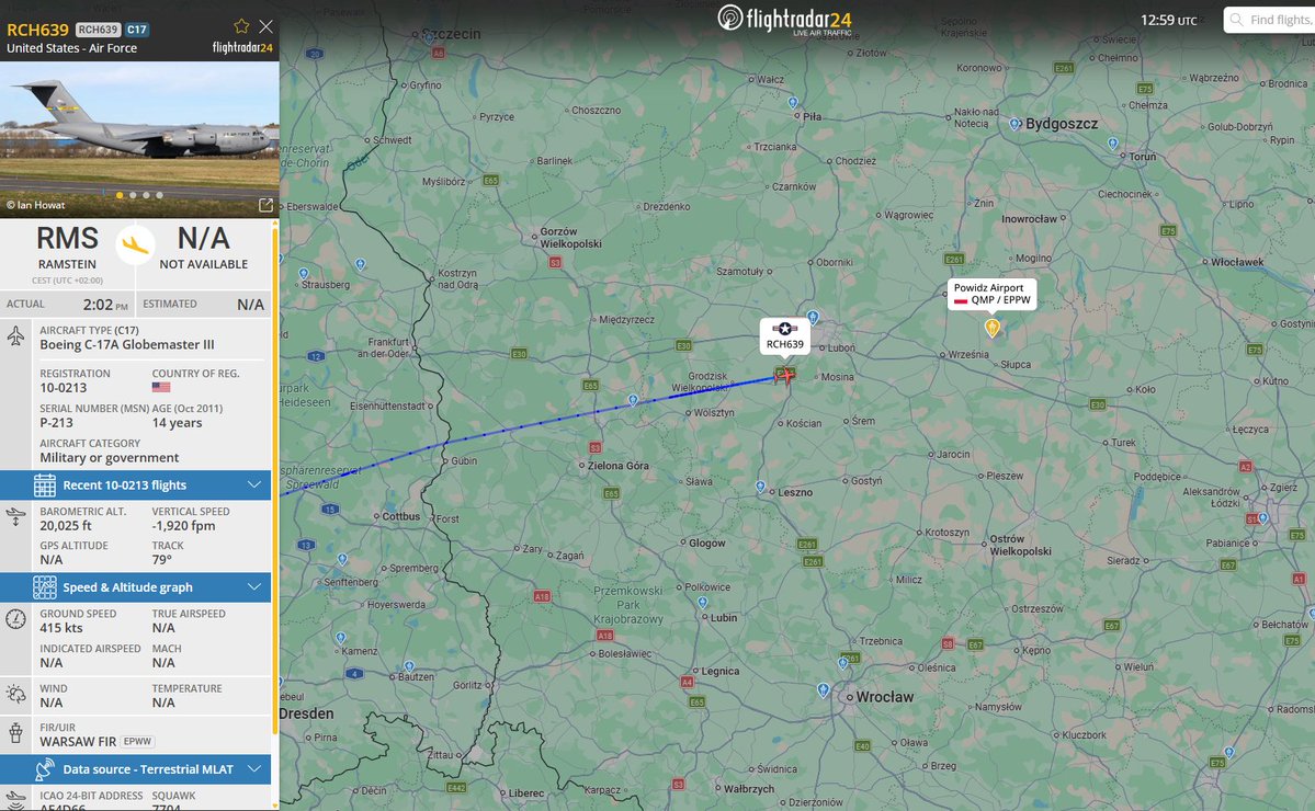 PolishMilRadar's tweet photo. 📅 11.07 🕞 15:00LT - 🇺🇸✈️ C-17A Globemaster #USAF zniża do Powidza 🇵🇱
Do Bazy Lotniczej w Powidzu #EPPW 🇵🇱 zniża ✈️ #RCH639 Boeing C-17A Globemaster III "10-0213" Sił Powietrznych Stanów Zjednoczonych #USAF 🇺🇸, wykonujący lot z amerykańskiej Bazy Lotniczej w Ramstein #ETAR w Niemczech 🇩🇪
🔗 https://t.co/Ku74MBAz6p
#POLMILRADAR