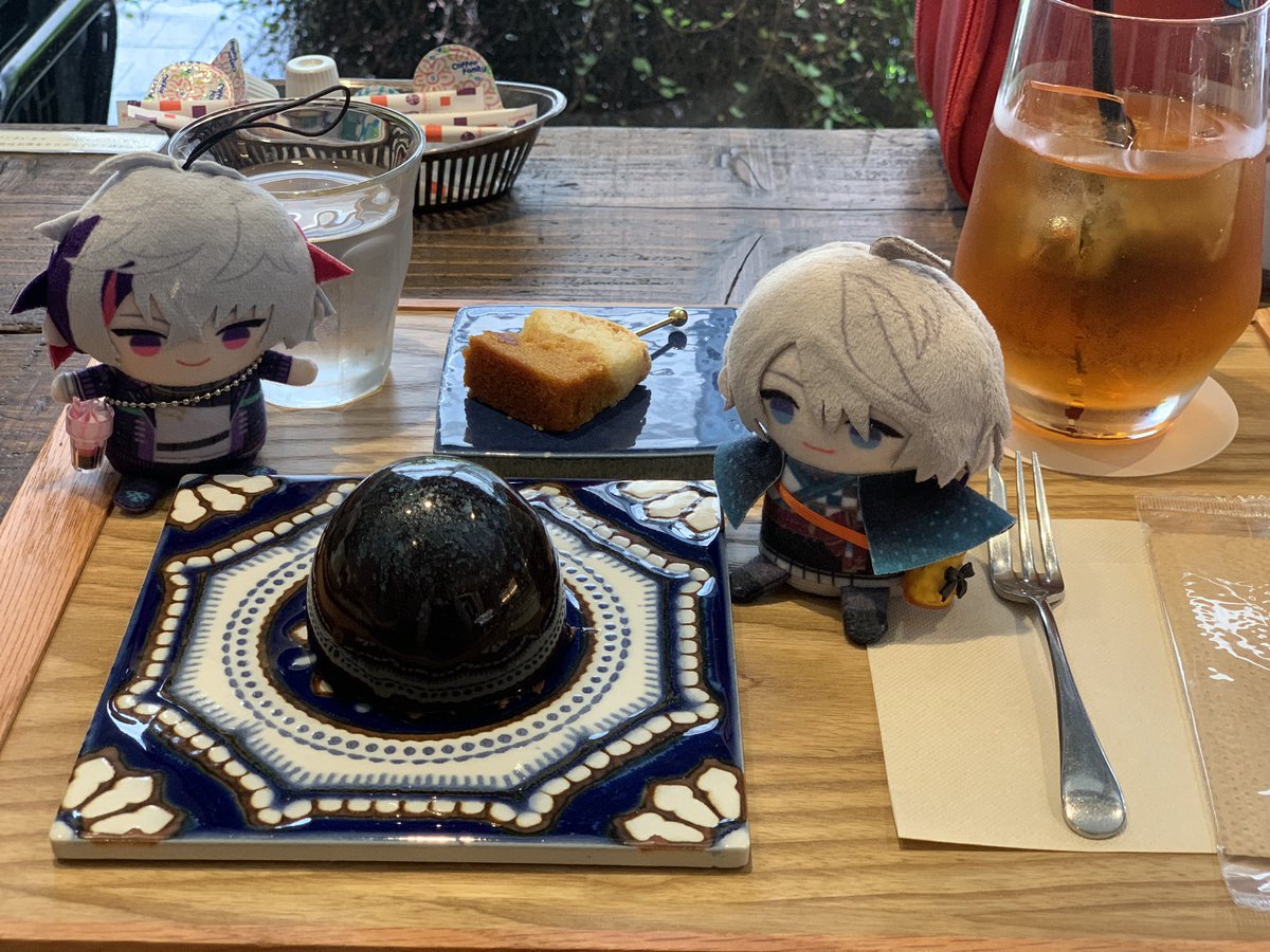 cmulaa26's tweet photo. 展示会！パン屋さん！スコーン！お肉！ケーキ！展示会！お肉！ずっと喋ってましたうおおお満足！！ https://t.co/obRbjjVF6b