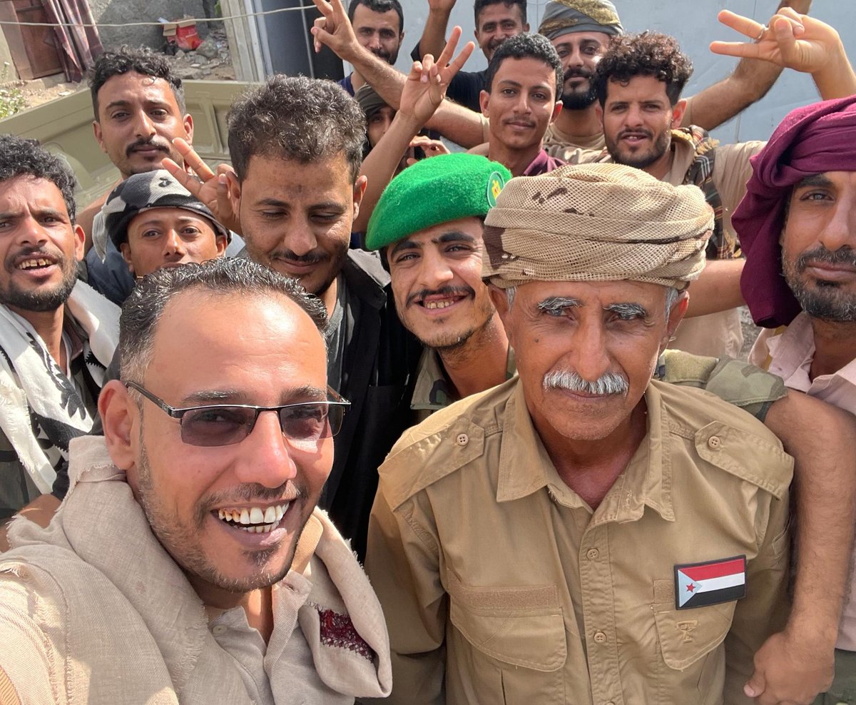 mohmmed_algunid's tweet photo. عمي عثمان معوضة: انتصرنا للشهيد جواس ولشهداء الاغتيالات الإرهابية، والقادم انتصارٌ لتضحيات جميع شهداء الجنوب. https://t.co/VXI0T9jiy9