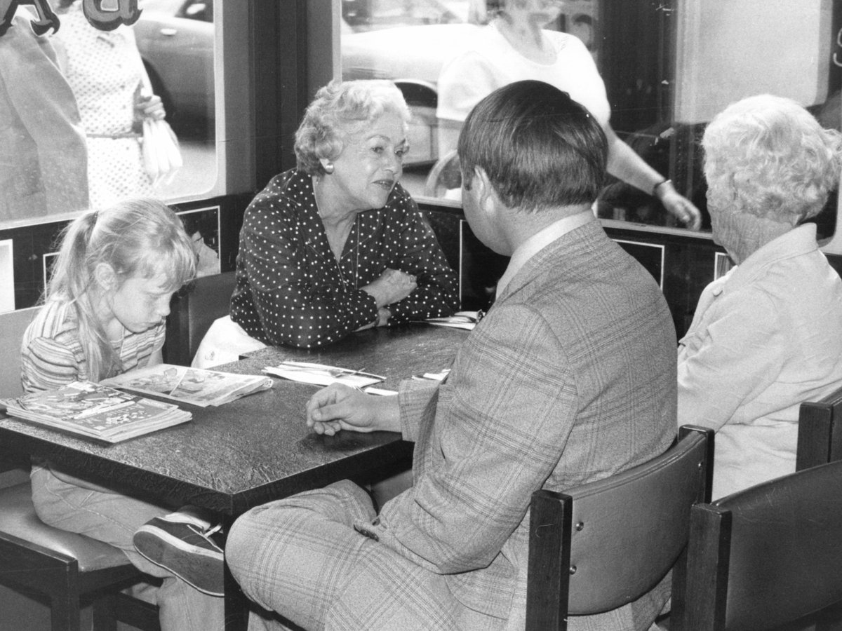CarterLibrary's tweet photo. The Carter Family were becoming more nationally recognized during the campaign, but their visit to NYC during the Democratic National Convention was primed for a media focus unlike anything before.  

Photos courtesy of the Columbus Ledger-Enquirer from our collection. #Carter50 https://t.co/Y2FHi5PKiv