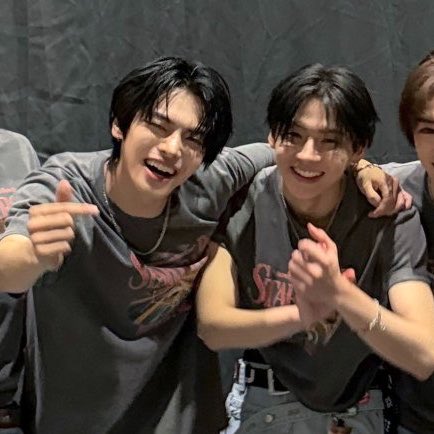 빵이 tweet media