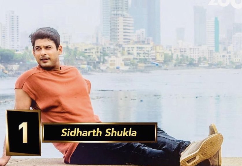 NaazEmotion's tweet photo. Seeing you at the movies made me so glad,
All the charm and charisma you had.
The screen shone bright with you,
Wanted to see more of you.
Shine on my man you bright star.. 
For you lots of pyaar.. 

12 YRS OF SID AS ANGAD
#SidharthShukIa @sidharth_shukla
#SidharthShuklaLivesOn https://t.co/02xgCz34xE