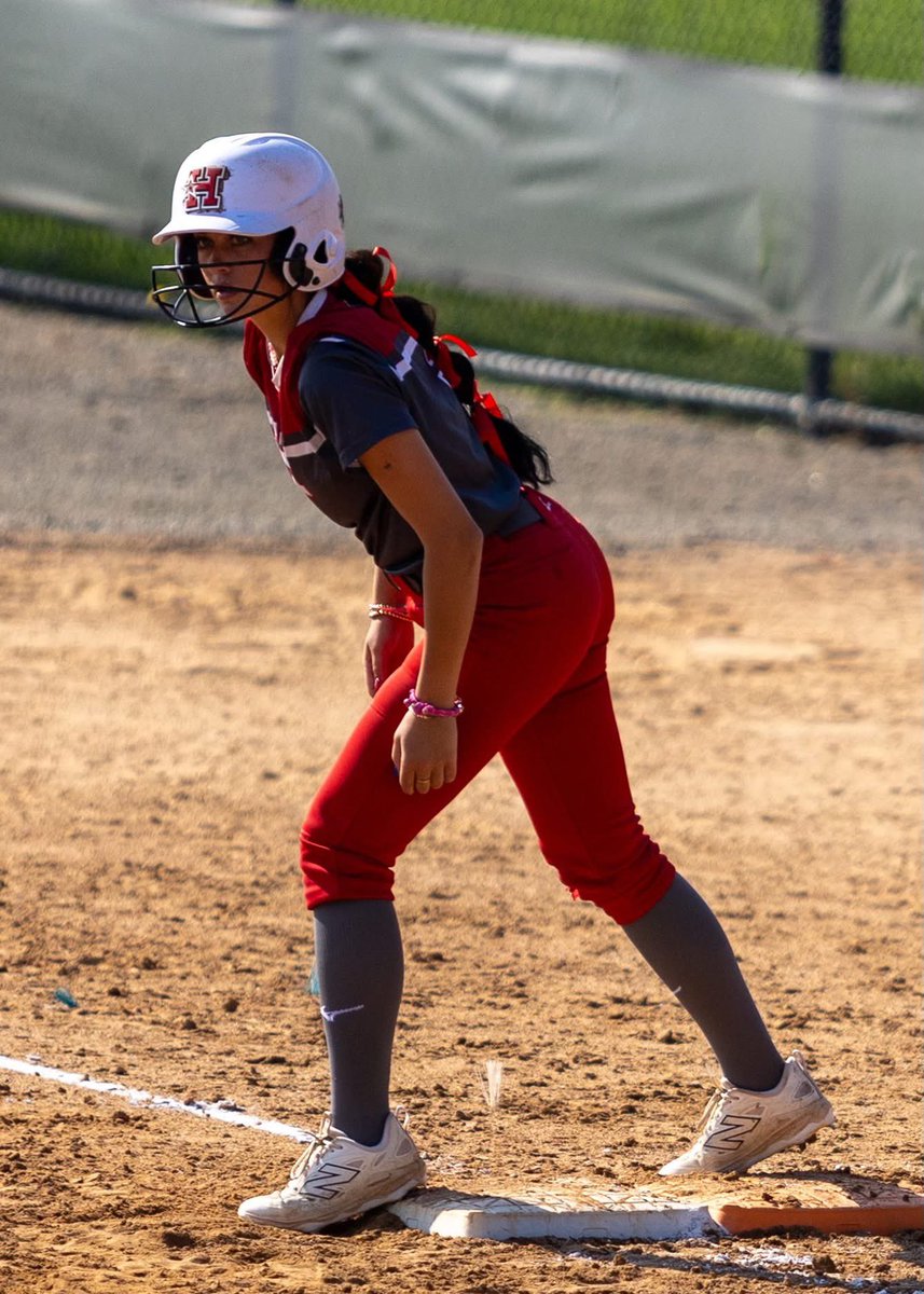 Bellaroseweaver's tweet photo. 💥GAME DAY💥
8:00am 📍Oak Grove Baseball Complex Field F

@HSNaudinVelaz @HotshotsNaudin @TopGunEvents https://t.co/yMmKltHvQ5