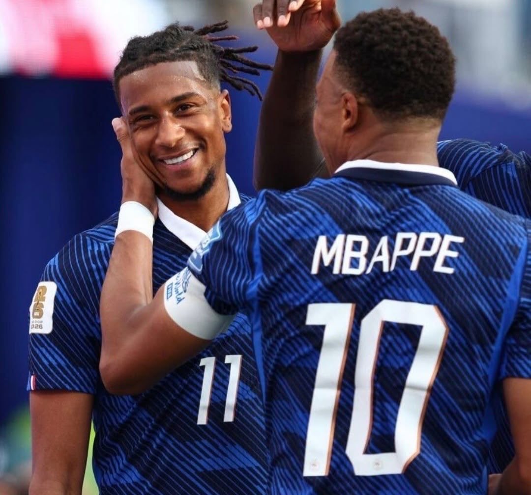 OmegaKaiserr's tweet photo. People needs to stop with the olise omega agenda, he is clearly a Sub shy alpha and mbappe is his dominant omega!! https://t.co/MaeF2RqFbF