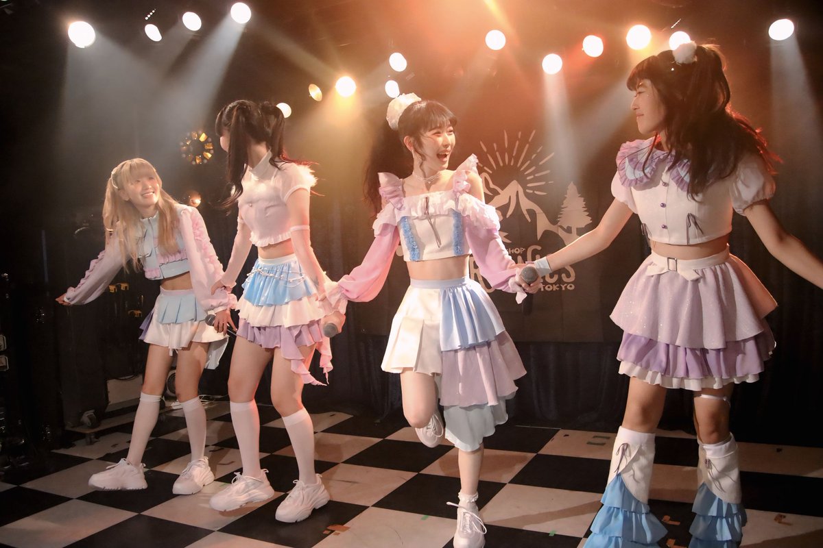 82e57_a's tweet photo. 7/11 THE ORGANICS「深海の雨音 vol.53」 新高円寺LOFT X
10日ぶり
新体制初主催定期公演
#THEORGANICS https://t.co/G9pNQs8d0U