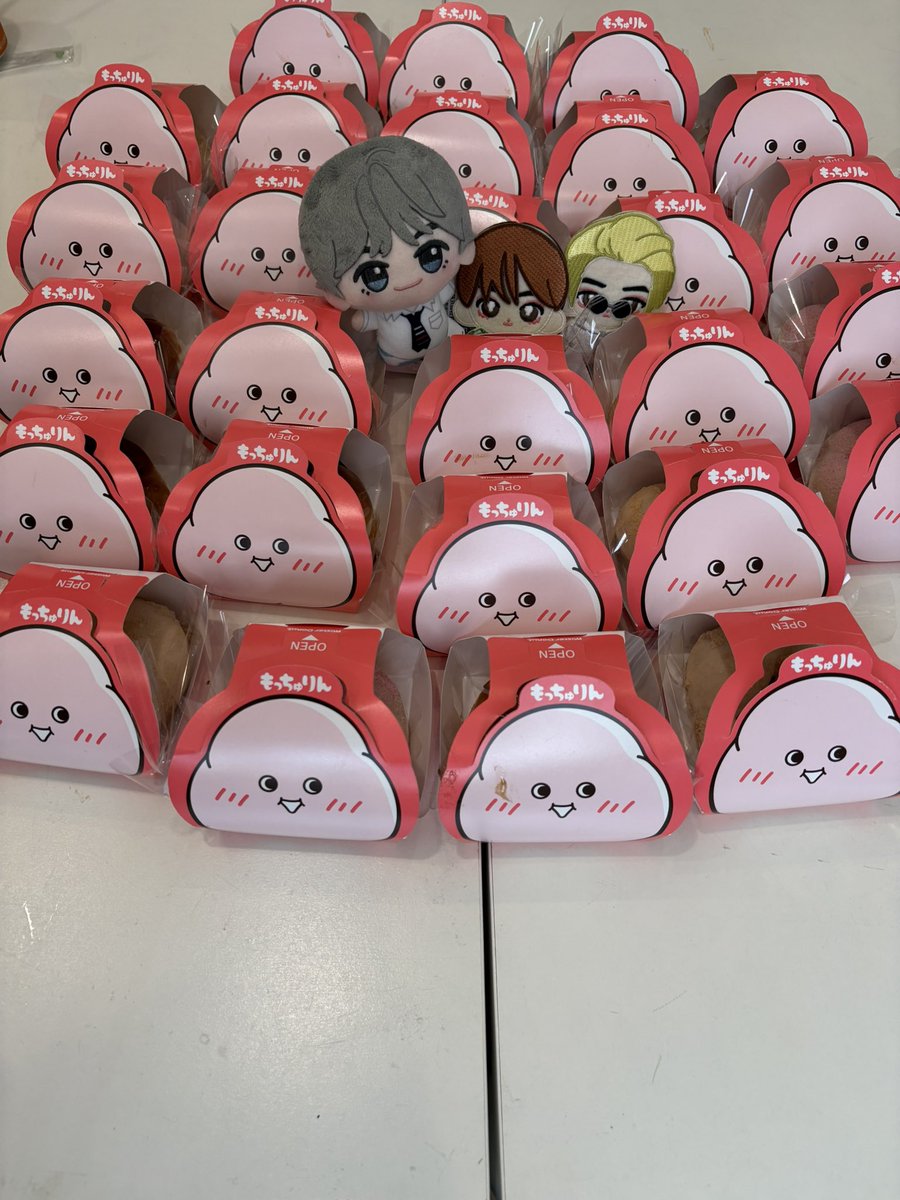 sdk_no4's tweet photo. 本日もありがとうございました！室内バーベキュー（？）でした！初もっちゅりん🍑 https://t.co/LcPORoujat