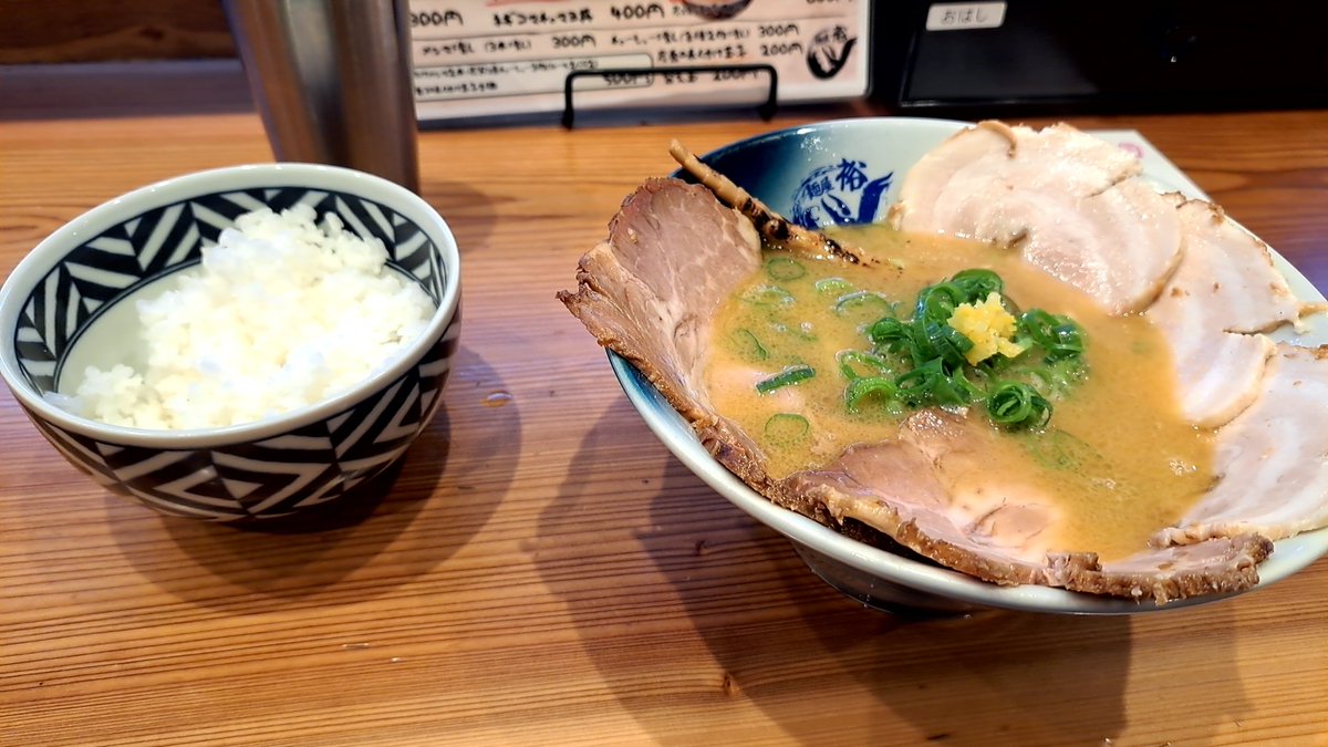 08pochi29's tweet photo. 値段相応にうまかった https://t.co/2QFX3Q61yd