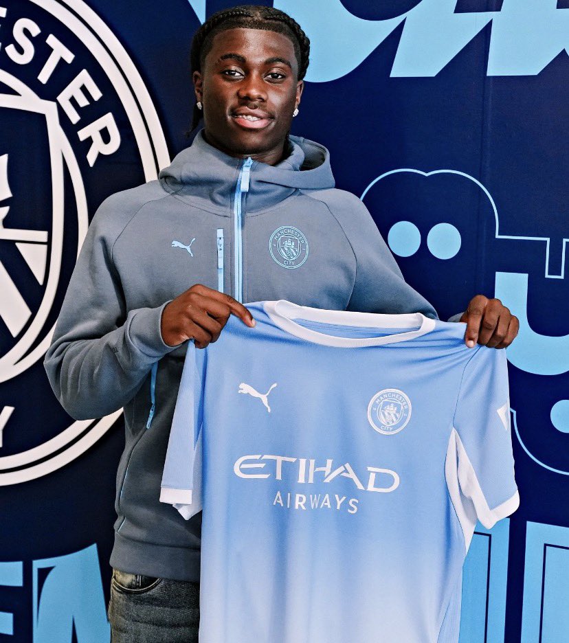 thecityshack's tweet photo. Welcome to Manchester, 𝗝𝗘́𝗥𝗘́𝗠𝗬 𝗠𝗢𝗡𝗚𝗔 🔵 https://t.co/Fc7JHUcOz0