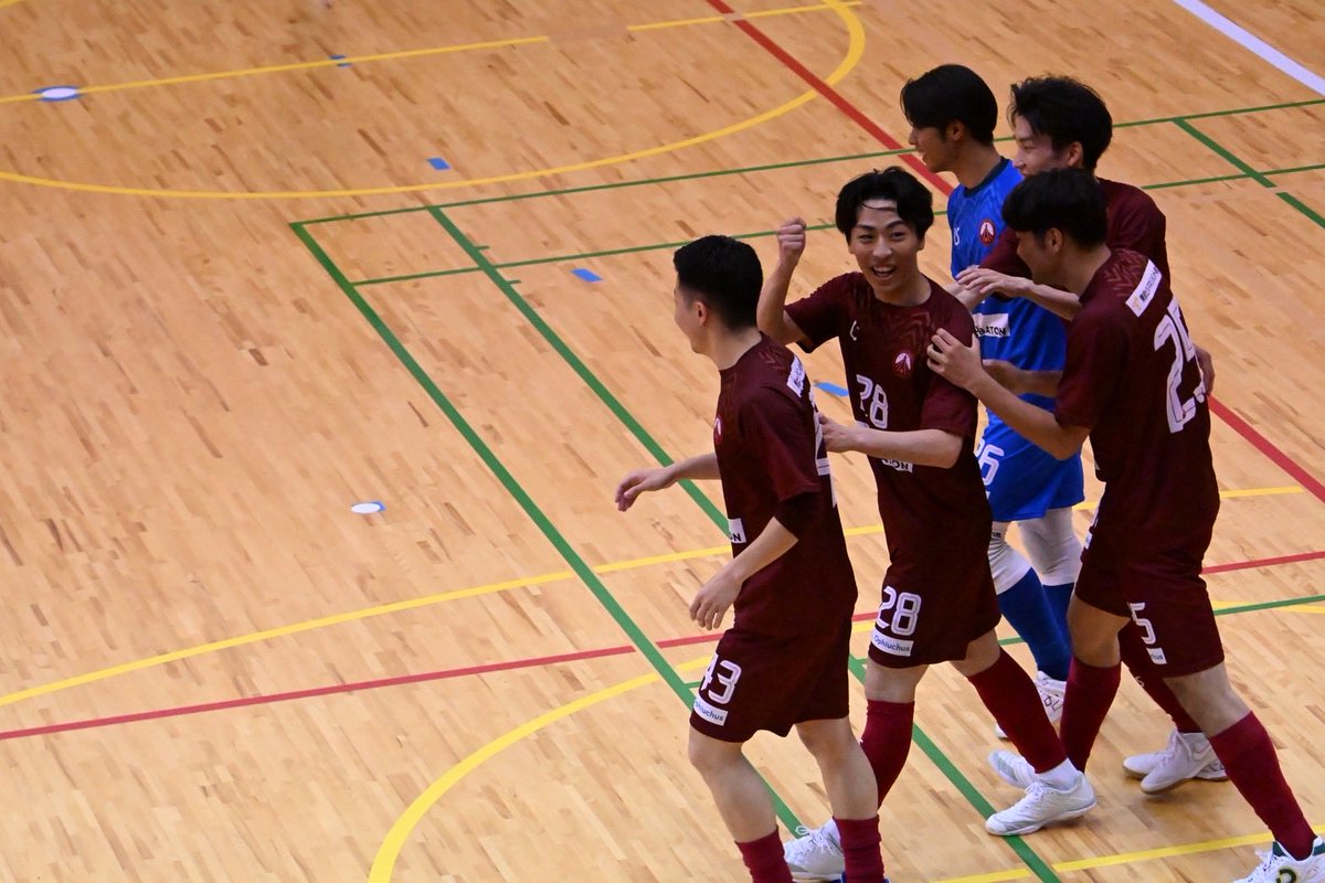 F_BUFFALOES's tweet photo. ⚽️試合結果🐃

関東フットサルリーグ2部 第2節

vs スプリズ5-0○
得点者(ジュンヤ、ソウタ2、タイセイ、イブキ)

スプリズの皆さんありがとうございました。

現地、配信での応援ありがとうございました😊

#luzesombra
#フウガドールすみだバッファローズ
#SAKURABATON https://t.co/wzVip6FmGz