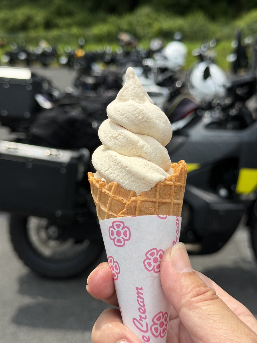 Ikuhisa's tweet photo. #FikaMeet 
#husqvarnamotorcycles https://t.co/88XBZXimRy