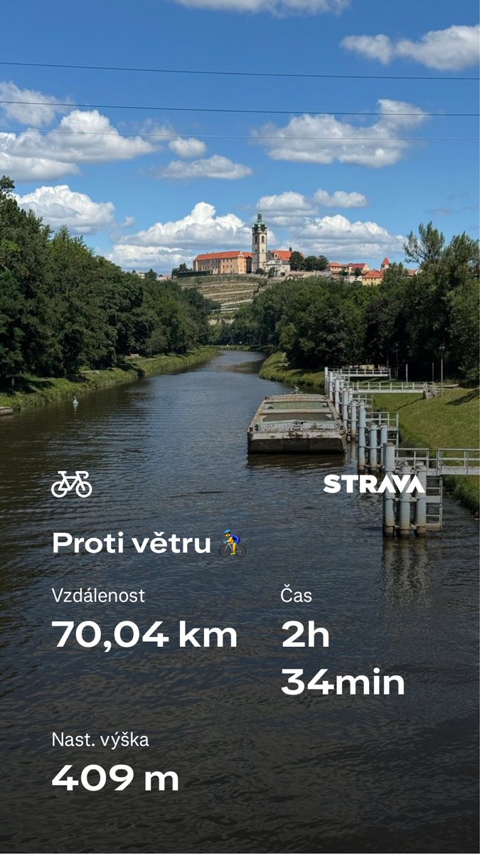 IvanMikula71's tweet photo. Počasí dnes ideální, až tedy na ten vítr … 😊🚴‍♂️ https://t.co/GFTQB2Hx8S