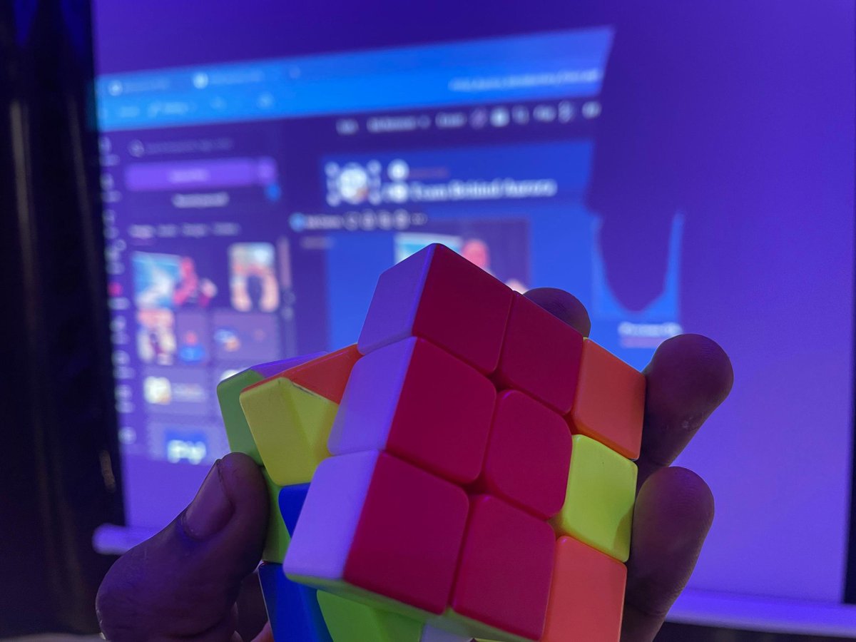 emmanuelekopimo's tweet photo. Getting @square_one_1 ready for @py50tech intro class. It's going to be sooo funnnn 😊 https://t.co/V1ICLG94GU