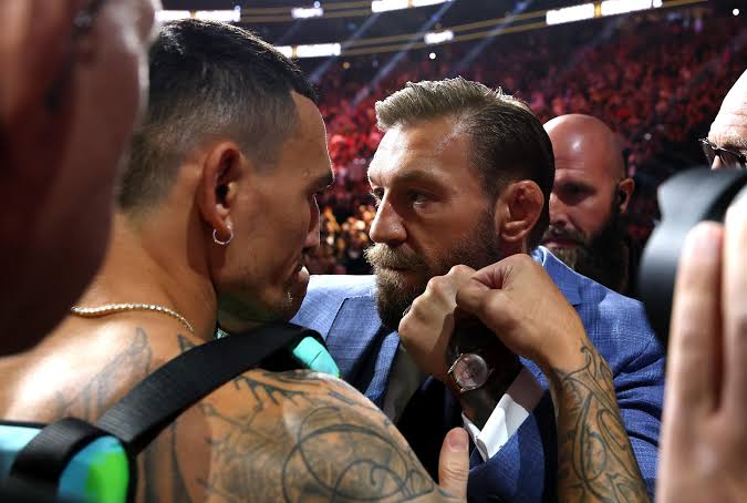 Haber's tweet photo. Bu gecenin karşılaşmaları:

00.00 - Norveç vs İngiltere
04.00 - Arjantin vs İsviçre
07.00 - Conor McGregor vs Max Holloway https://t.co/6YQrle6nGb