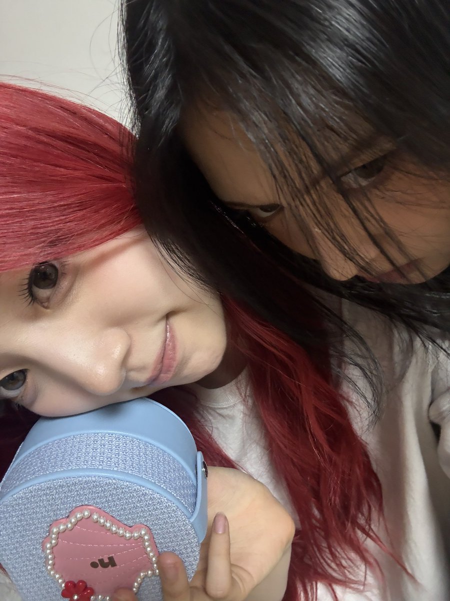 yeeun_lover's tweet photo. 예뽀니즈 많이 담아야지 예뽀니즈💕💕 https://t.co/YFNhLNLsas