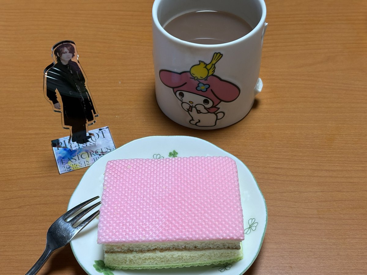 akihinata's tweet photo. TAKEOさーん、お誕生日おめでとうございます🎉🎂㊗️ https://t.co/xgqGbX1GRI