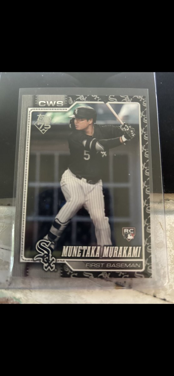 JJValerioSC's tweet photo. Not a bad pull from a gas station fat pack ! https://t.co/S024hXH4ZF