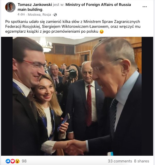 MrJohnBingham's tweet photo. Prof. @CzarnekP został dzisiaj zaatakowany, ale nie przez byle kogo. To Tomasz Jankowski, współpracownik oskarżonego o szpiegostwo na rzecz Rosji Mateusza Piskorskiego, uczestnik spotkania z Siergiejem Ławrowem w Moskwie, kolega wyrzuconego z Polski za szpiegostwo Swiridowa. https://t.co/IcIiS2UZtb