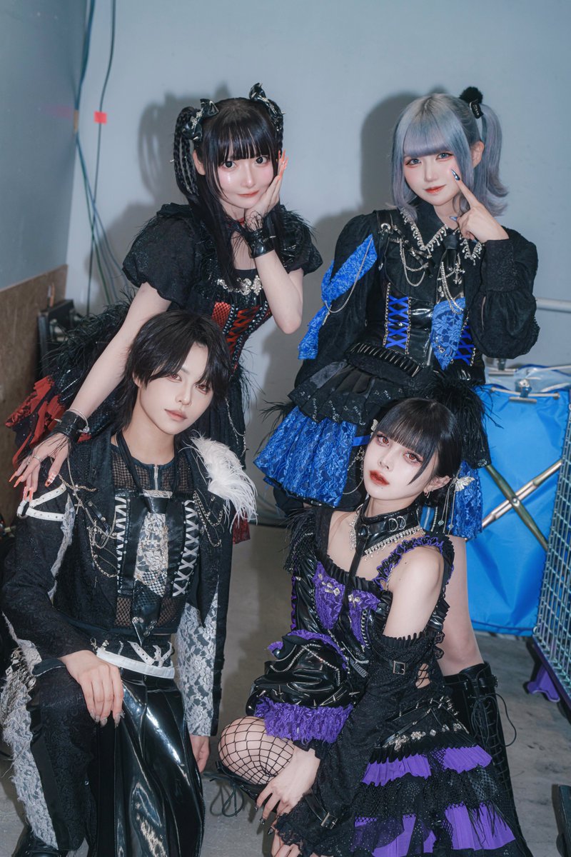 Adamth_official's tweet photo. ✝︎ HEROINES LEAGUE Ⅰ ✝︎

本日7位と悔しい結果でしたが、会場に駆けつけてくださった皆様、投票で力を貸してくださった皆様にとても支えられました。

私たちはまだ諦めていません
これからも共に闘って参りましょう。

　　　　　　　　　　　　 AdamLilith https://t.co/LfLgPkh7Ln