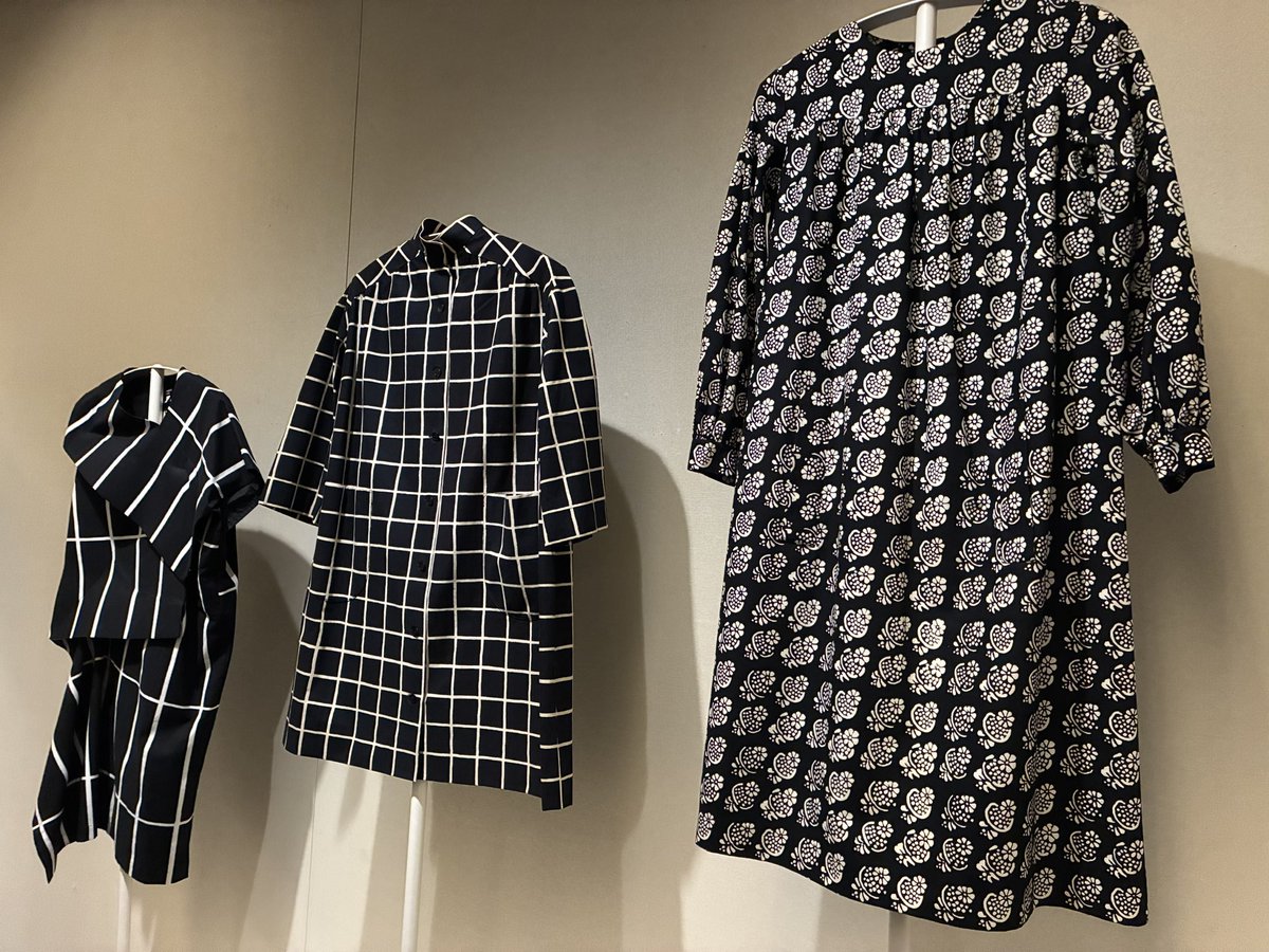 bluescecile's tweet photo. マリメッコ展へ🌸

鮮やかな色のイメージやったけど、
モノトーンの柄も素敵⚫️⚪️

一部撮影可🙆‍♀️

 #マリメッコ展 https://t.co/LdPeKfoQIV
