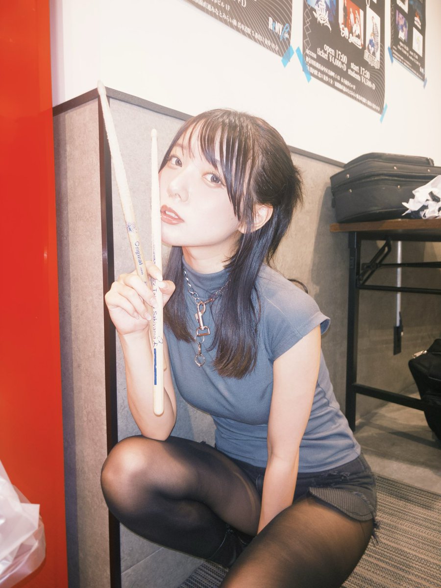 okuyui515's tweet photo. 7/11 (土)横浜ReNY beta 2nd anniversary  presents ライブハウスで会おうぜ vol.6
ありがとうございました！✨️

EPISODE:ZEROのドラマーとして初めてバンドでライブ出来てすっごくすっっっごく楽しかった！😆🥁

来てくれたみんな！出演者の皆様も本当にありがとうございました！✨

初めての現場に、いつものみんなが沢山駆けつけてくれて安心した😭ありがとう！
初めましての方も一緒に楽しんでくれてありがとう🫶

どんどん成長していくゆいゆいをまだまだ見ててくださいっ！

いいドラマーになります！❤️‍🔥