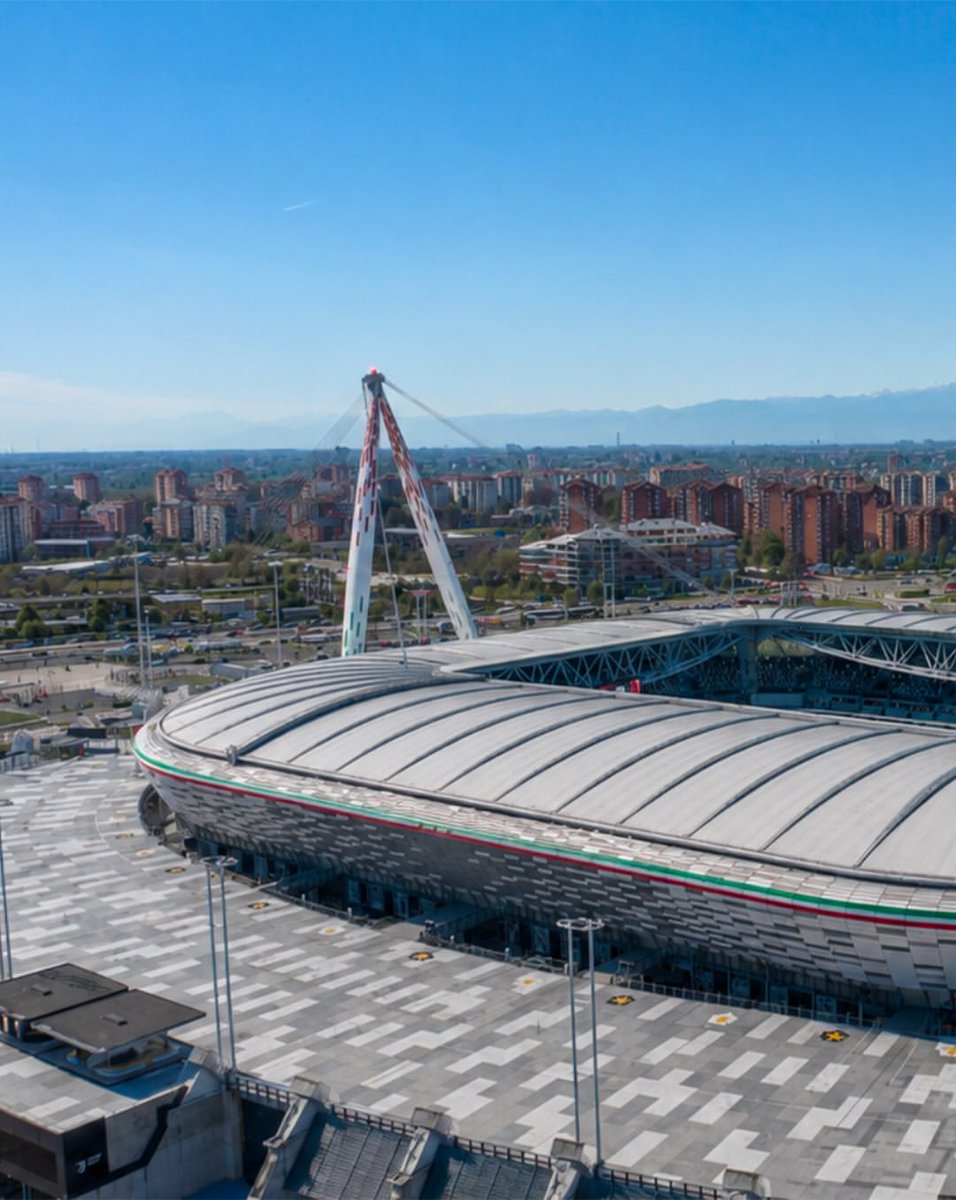 JuventusFC tweet media