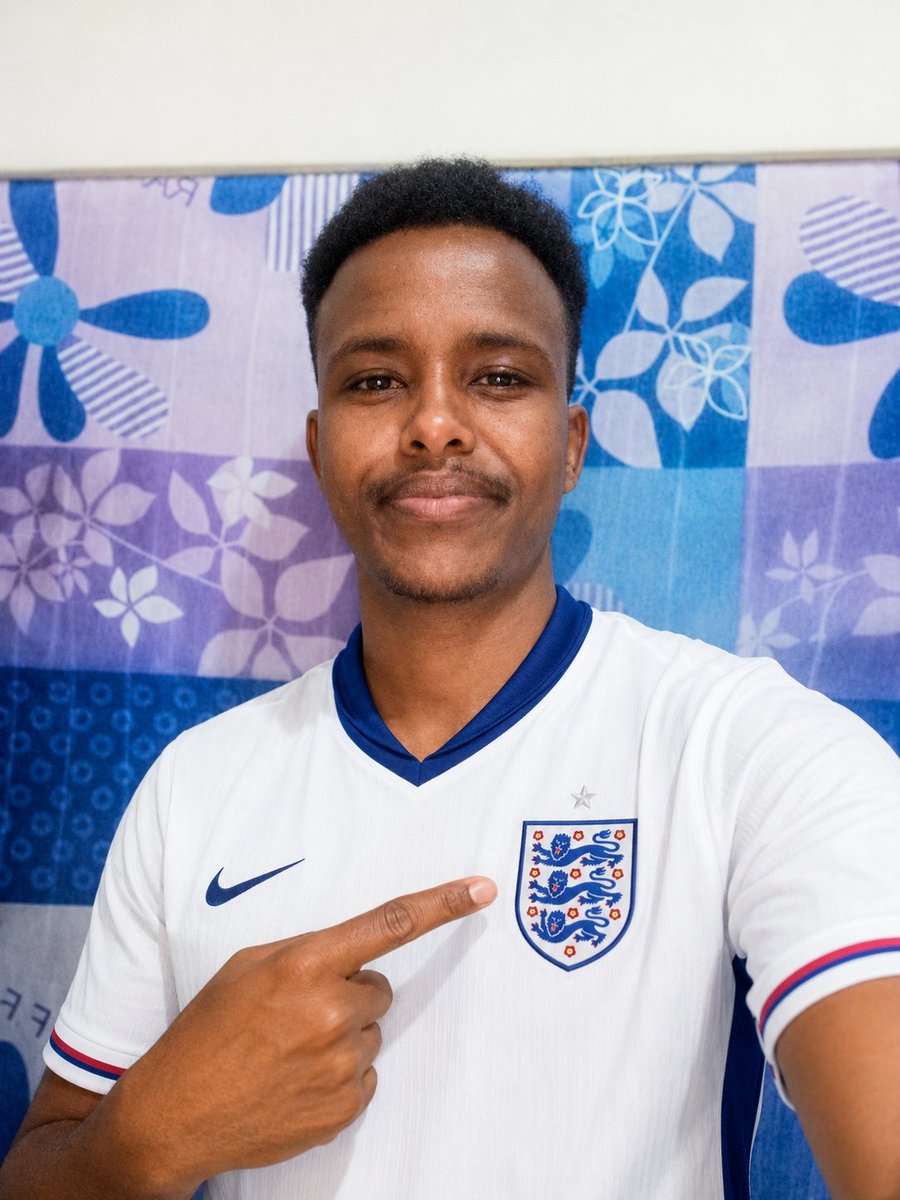 hamzaajab1's tweet photo. Come on, England🏴󠁧󠁢󠁥󠁮󠁧󠁿
Another battle awaits in the FIFA World Cup 2026 Quarter-final against Norway. Believe in yourselves, play with courage, passion, and pride. The Three Lions have the talent, the heart, and the determination to reach the semi-finals.
#ItsComingHome https://t.co/WDYoVvyY3K