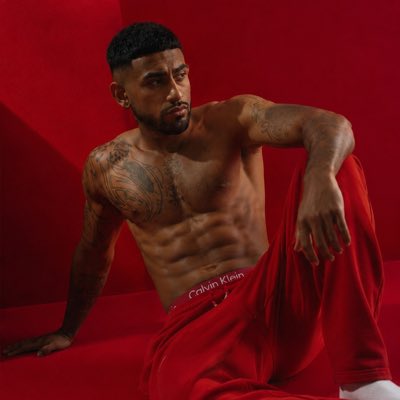 nando_sinz's tweet photo. #NewProfilePic https://t.co/l2fBCeWFgO