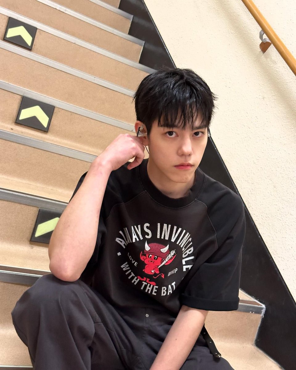 Ryusei2714's tweet photo. 해피 훈먐데이!!💖
The best 🐱🎸‼️

#로망_가득한_차훈데이 
#HAPPY_HUN_DAY https://t.co/ppo9A2wjUI