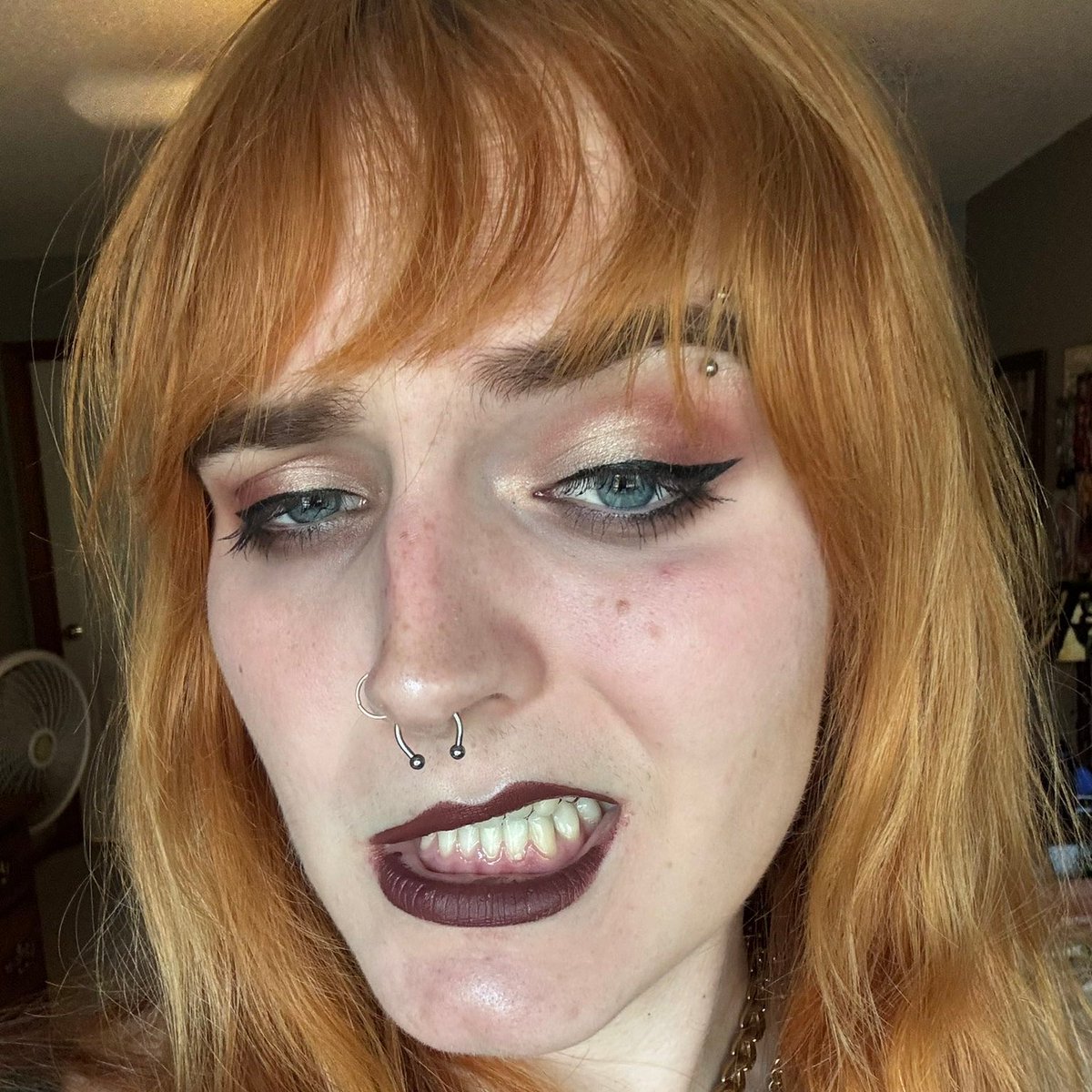 Hey, look! Another AGP weeb. tweet media