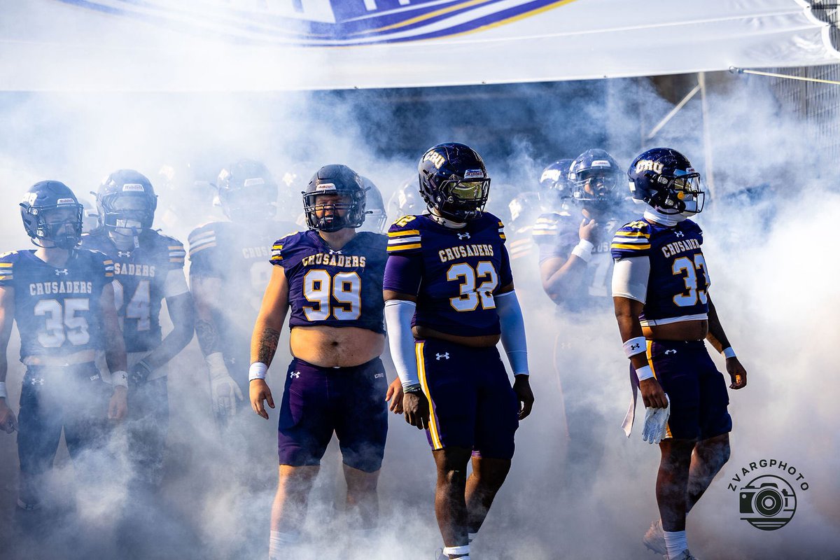 ZVargPhoto's tweet photo. Excited to announce year THREE with @D3FBHuddle. Through it all it’s been amazing and I can’t wait to get on the road and cover some amazing football!!

#d3fb #InTheHuddle #WhyD3 #D3 #NCAA https://t.co/HLGqnk6tlk