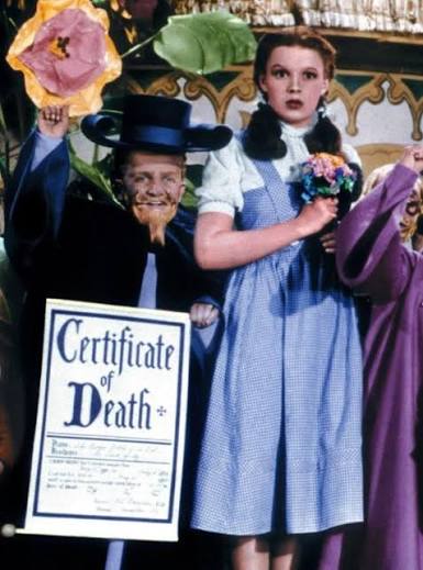 ElPenguinito's tweet photo. @UnrealBluegrass I won't' believe it until the coroner to chimes in with his song https://t.co/diYeoHmjpV