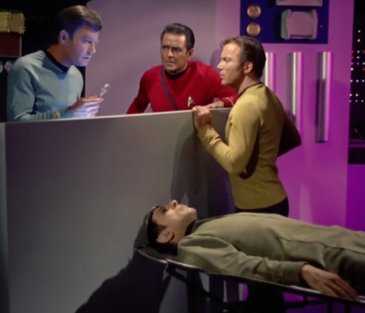 Parallel Universe Riker 🏁 tweet media