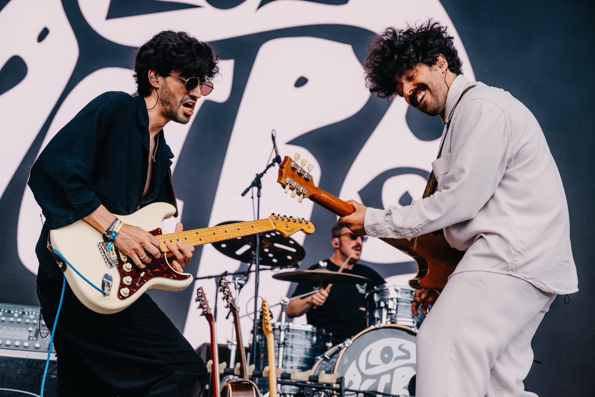 portAmerica's tweet photo. 🩷 @losacebosmusic nunca defraudan🚀 https://t.co/F2ZZuha7b1